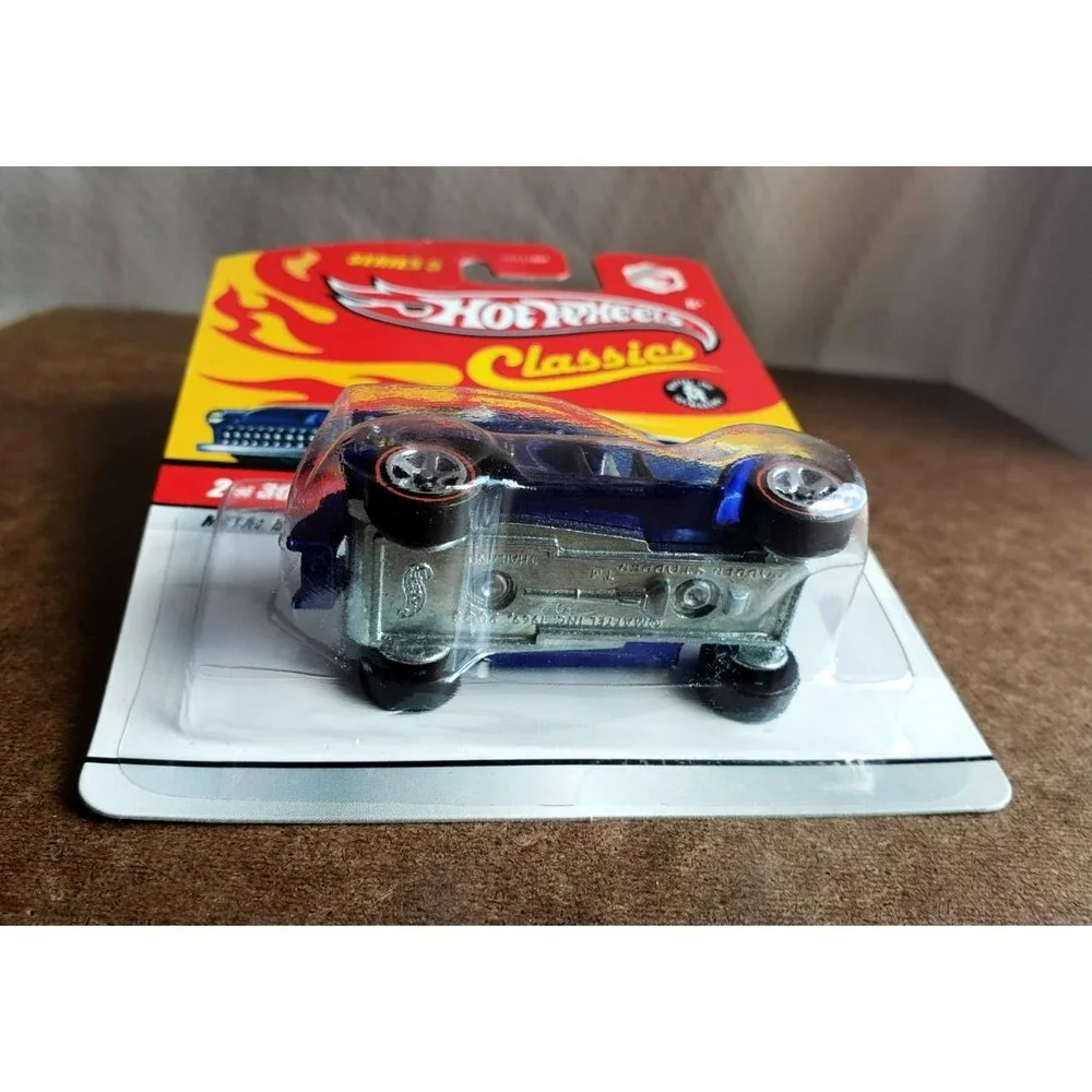 2009 Hot Wheels COPPER STOPPER Spectraflame Dark Blue CLASSICS SERIES 5 #2/30 RL